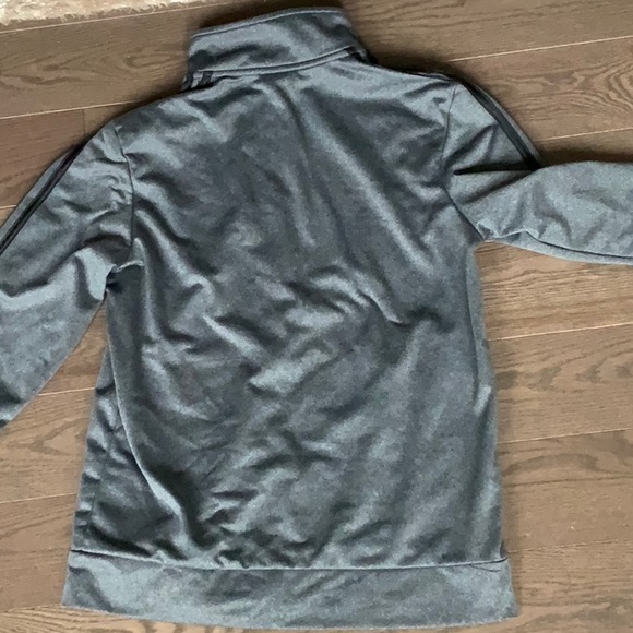 Grey adidas sweater - Picture 3 of 4